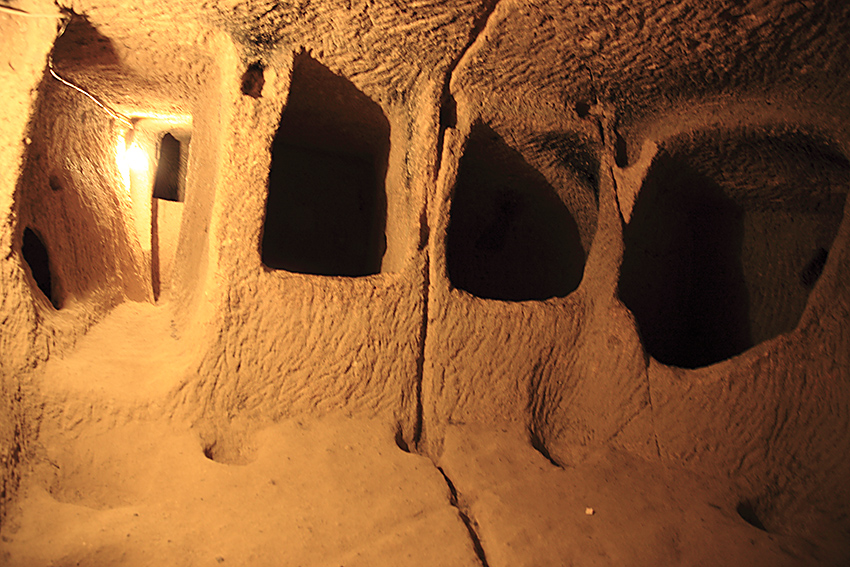 200202mcryed5vty3c30m3