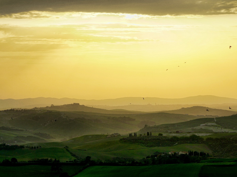 tuscany-3364921_1920
